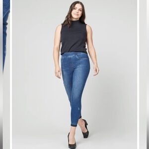 NWT Spanx Distressed Ankle Skinny Jeans Medium Wash